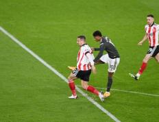 PG电子官网入口-瑞典轻取马赛，马夏尔绝境逆转