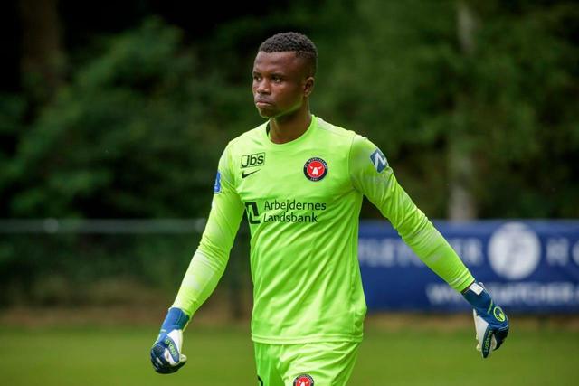 PG电子线上登入-尼日利亚射手入选国家队，备战即将展开