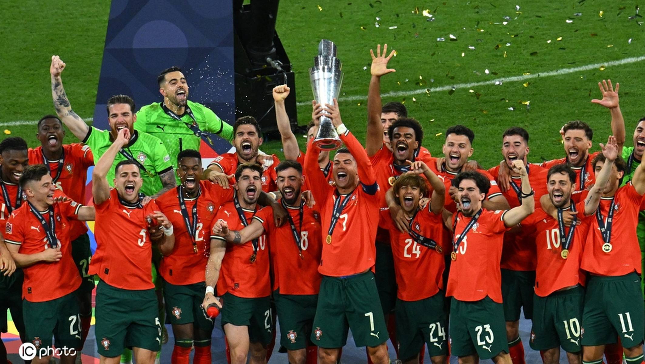 PG中国登录入口-葡萄牙战胜西班牙,晋级欧洲杯四强!