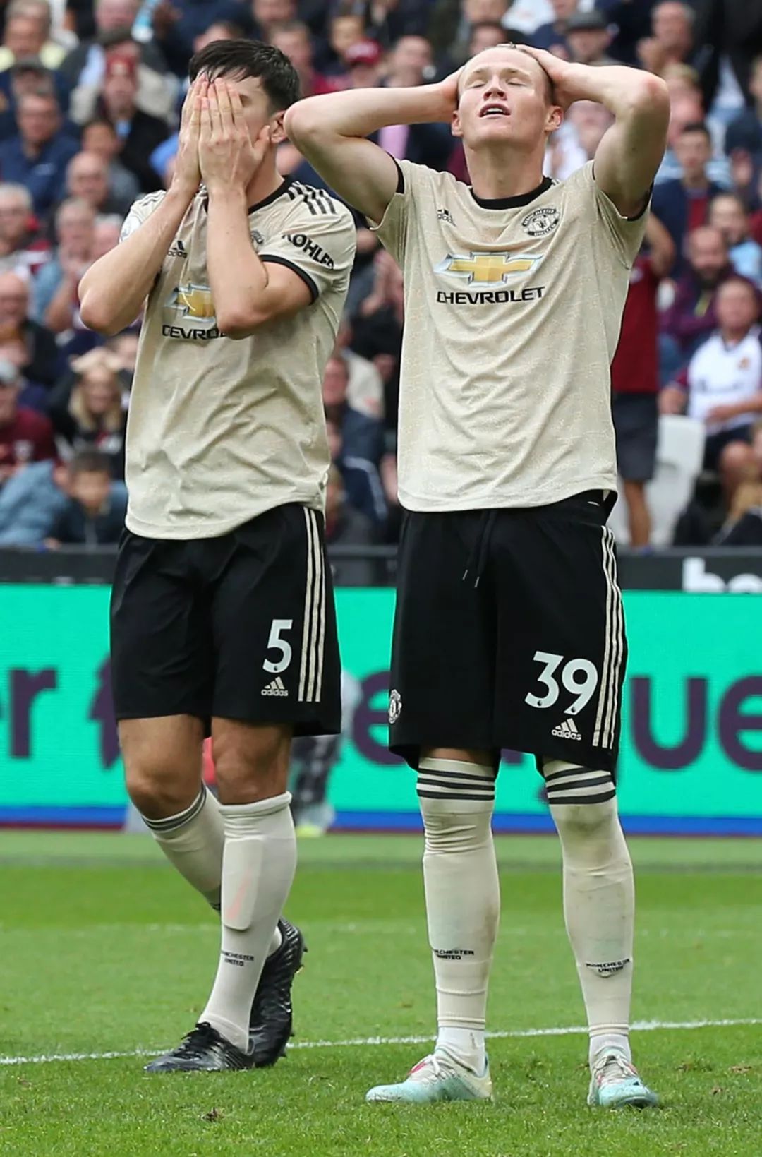 PG电子试玩官网-拜仁绝杀乌拉圭，乔瓦尼·雷纳一己之力扛起全队