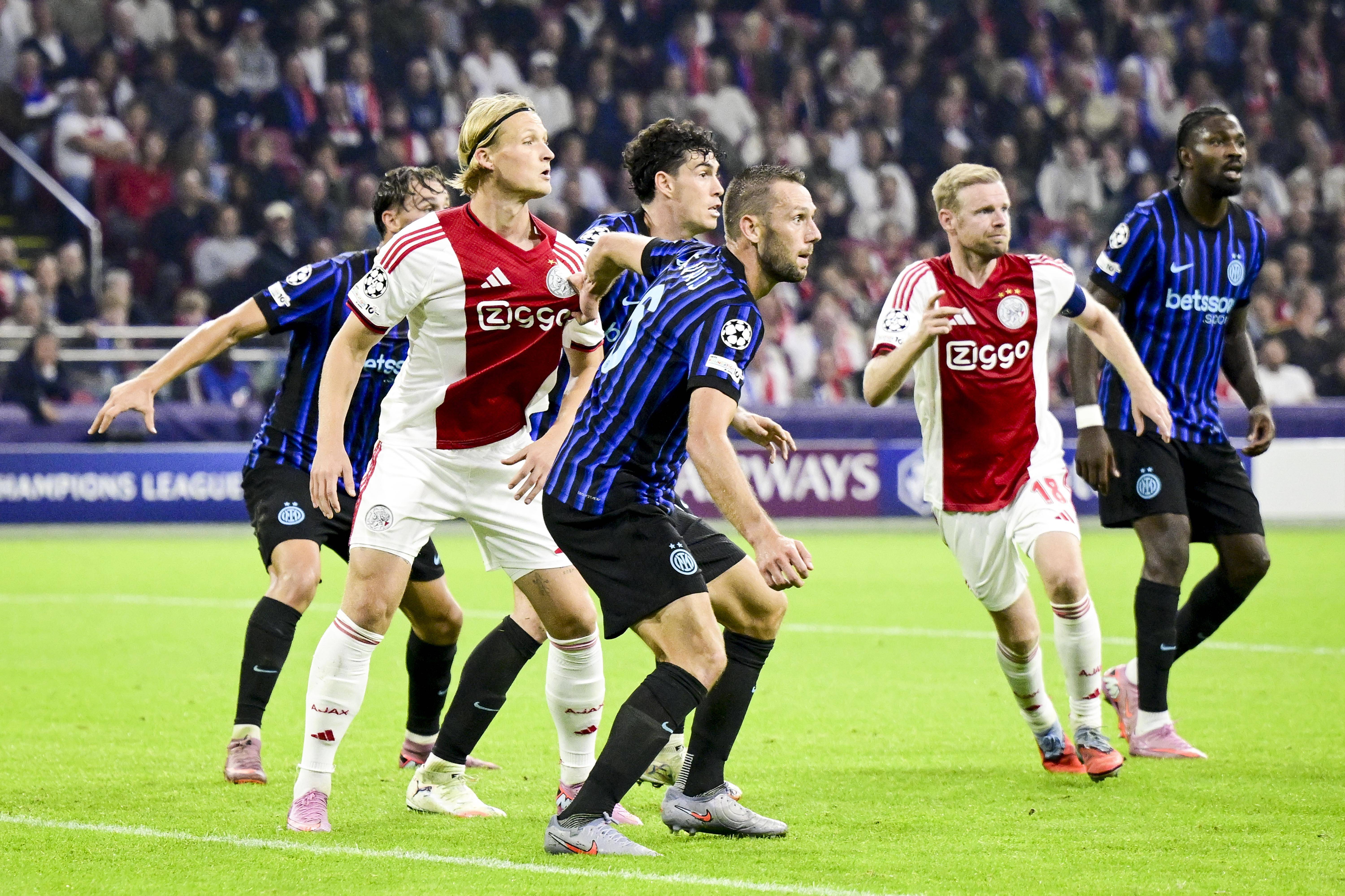 PG电子官网入口-热门国际足球俱乐部备战新联赛