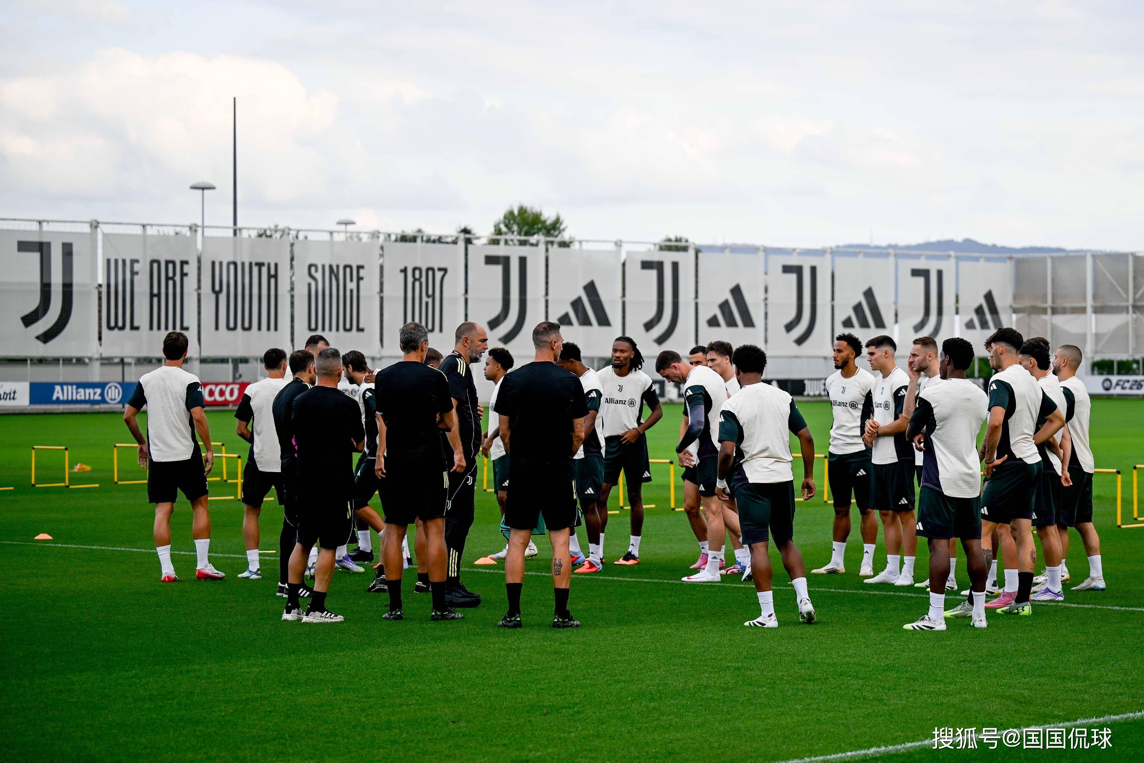 PG电子试玩官网-尤文图斯备战欧冠，意甲次要