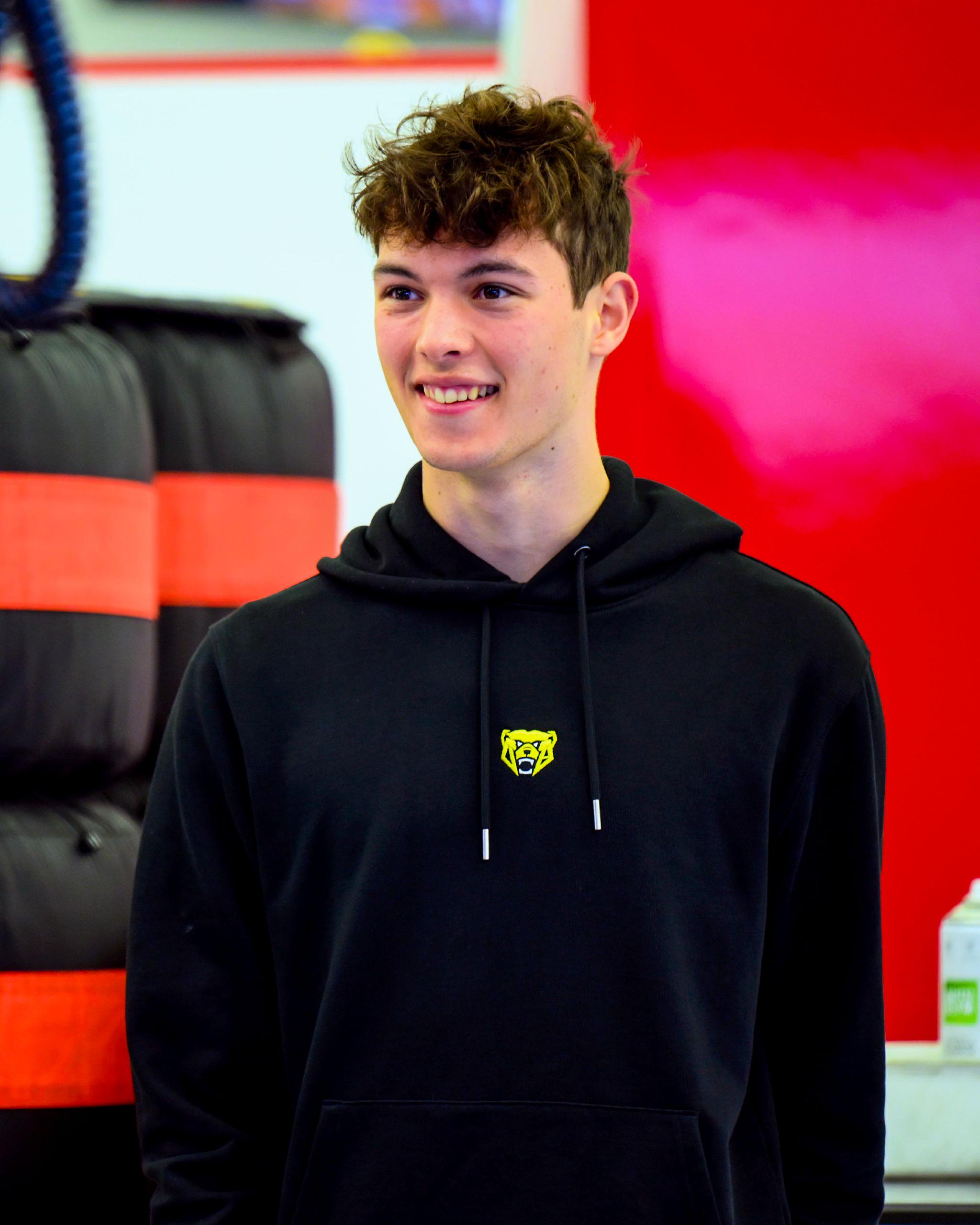 PG电子官方-包含哈斯车队鏖战威廉姆斯，皮亚斯特里扛起全队的词条